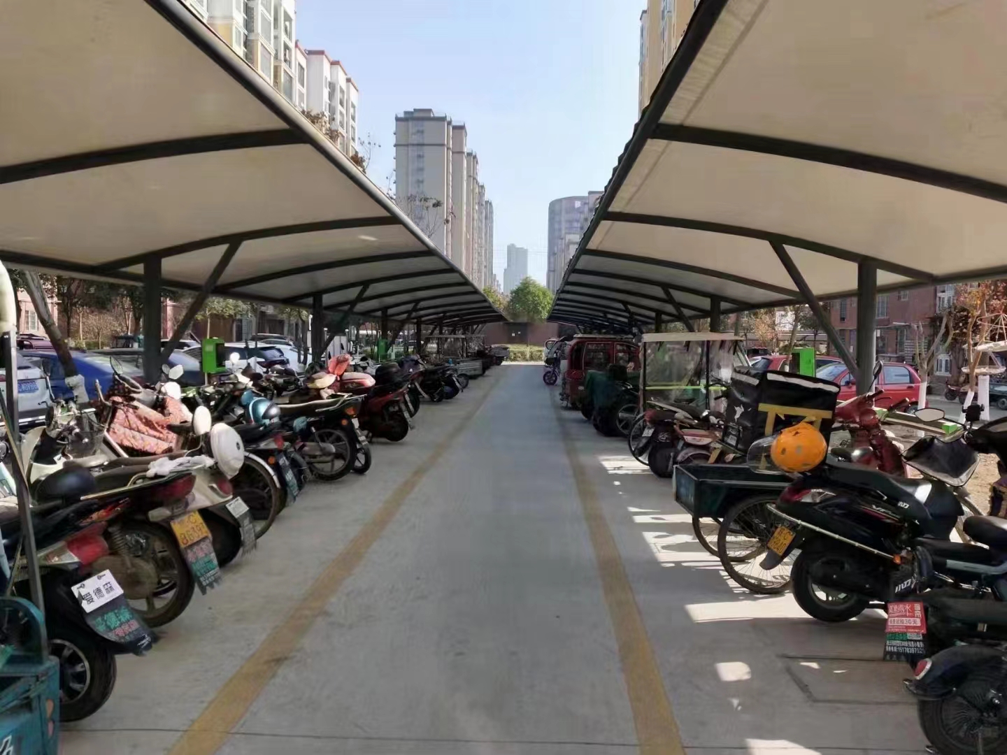 充电桩;电动车充电桩